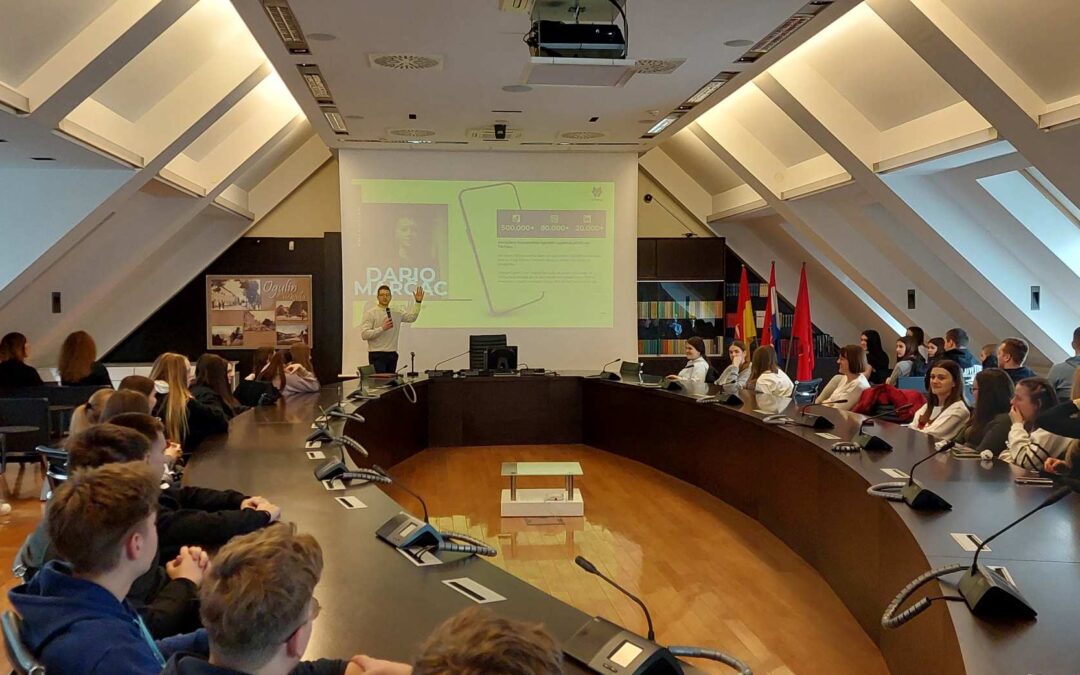 Održano predavanje Darija Marčaca o nasilju na društvenim mrežama